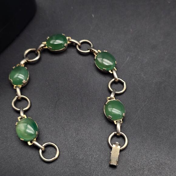 Nephrite Jade Gold Tone Bracelet Vintage Costume Jewelry - Picture 7 of 8
